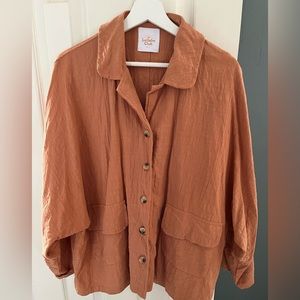 the lullaby club lounge top